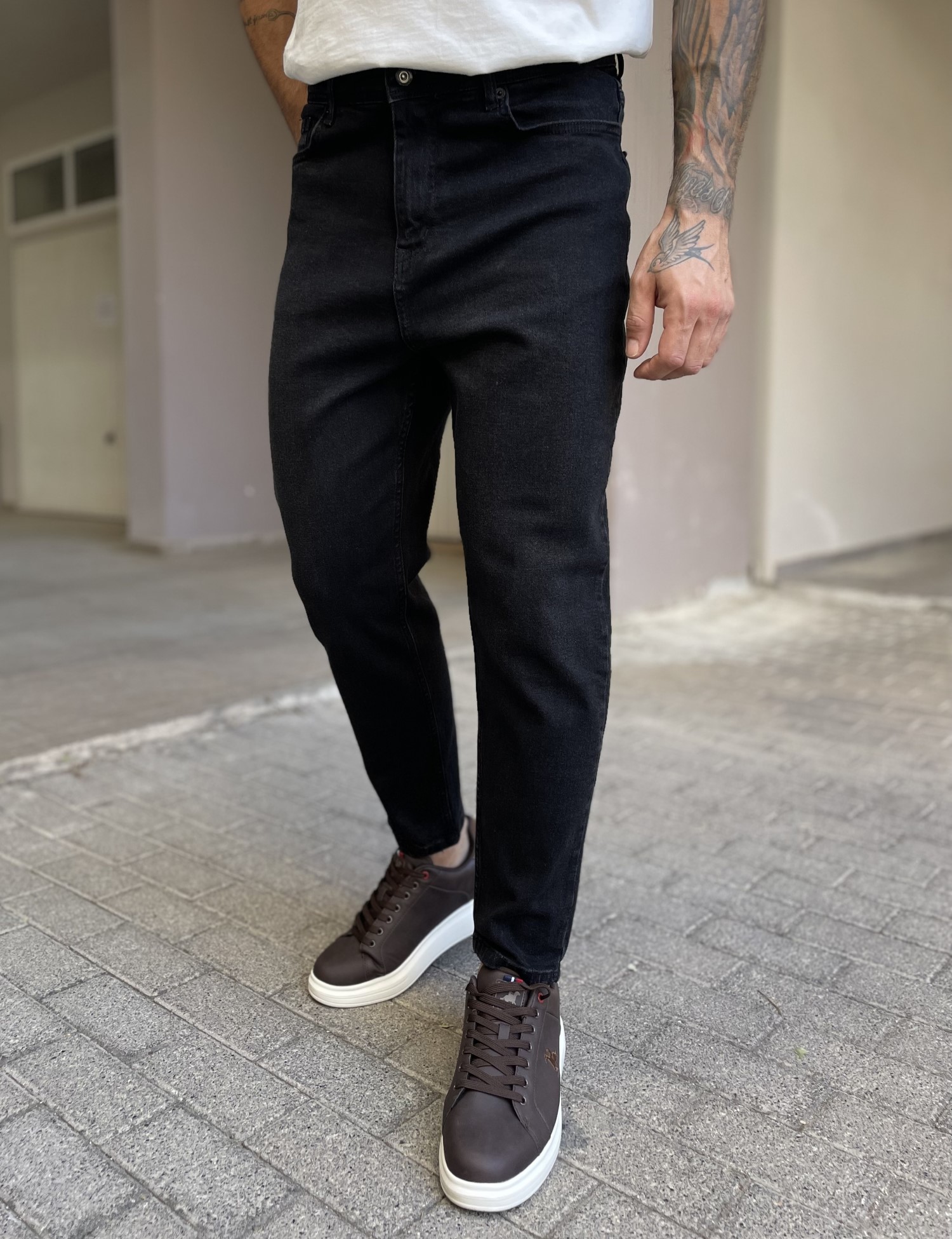 Ανδρικό μαύρο πλυμένο ελαστικό loose τζιν πεντάτσεπο με φερμουάρ G88115 φωτογραφία